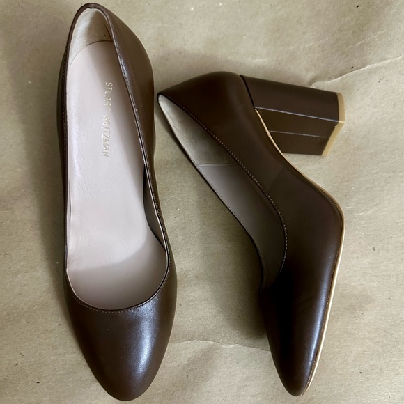 NEW - Stuart Weitzman Brown Leather Block Pump Heels Size 8.5 - Picture 2 of 10